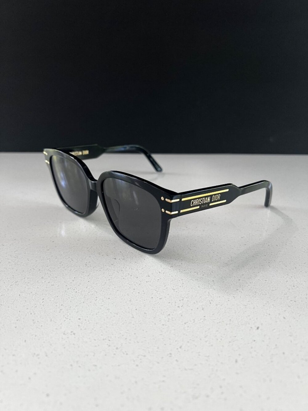 DIOR DiorSignature S7F black Sunglasses - Picture 2 of 10